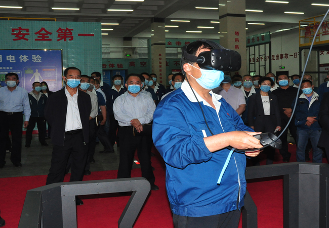 ��������˾�Ƚ�Ա���ڼ����֡���Ϣ�����ӡ�ģ����һ��������徲����ݾ���ģ�ⳡ�����¹�ģ����������